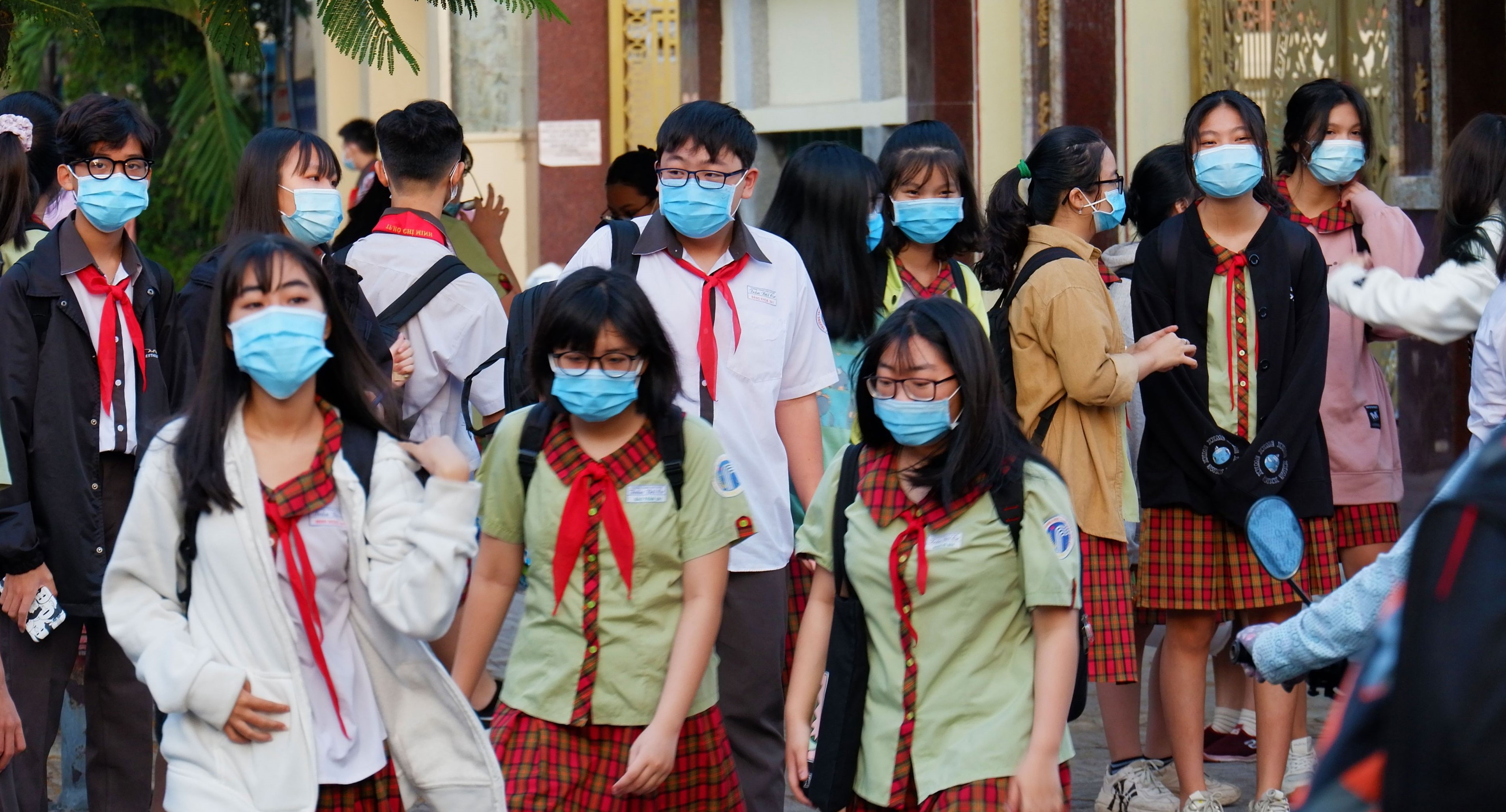 Đáp ánh chính thức môn Ngữ văn